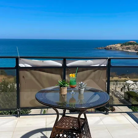Infinity - Panoramic Sea View 3* أتوبول
