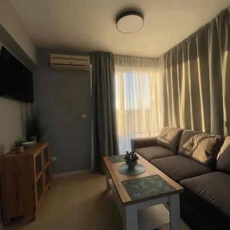 Infinity - Panoramic Sea View 3* أتوبول
